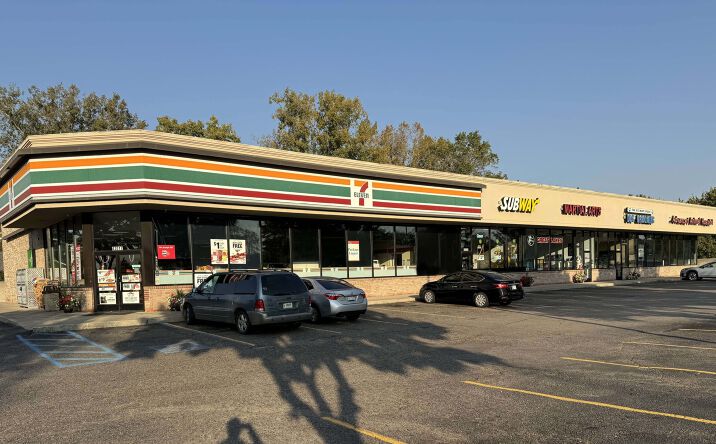 Pictures of Retail property located at 43017 – 43065 Mound Road, Sterling Heights, MI 48314 for lease - image #1