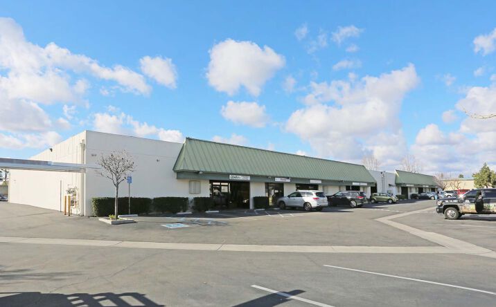Pictures of Office, Industrial property located at 525 N Andreasen Dr, Escondido, CA 92029 for lease - image #1