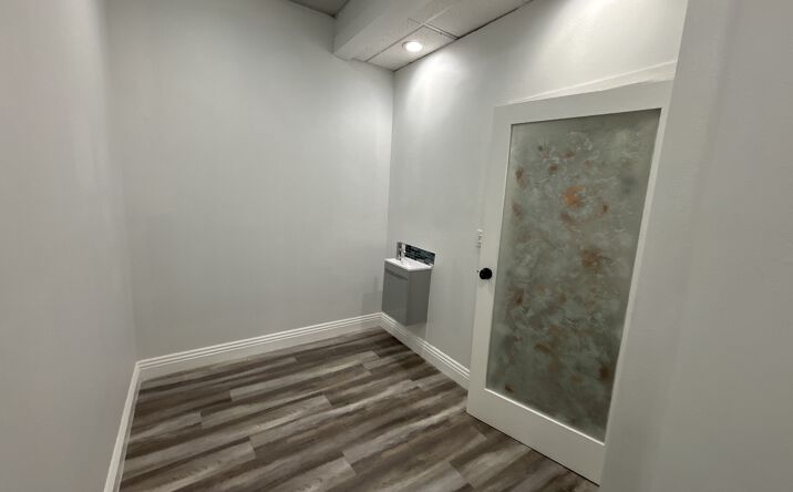 Pictures of Office property located at 20072 SW Birch St, Newport Beach, CA 92660 for lease - image #1