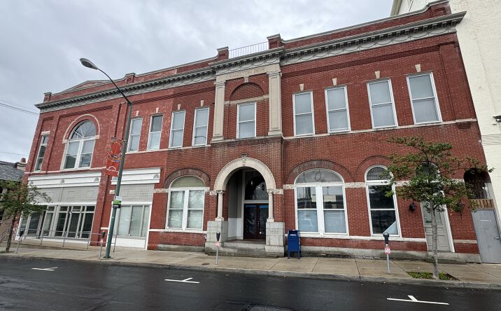 Pictures of Retail, Office property located at 24 Jonathan St, Hagerstown, MD 21740 for lease - image #1