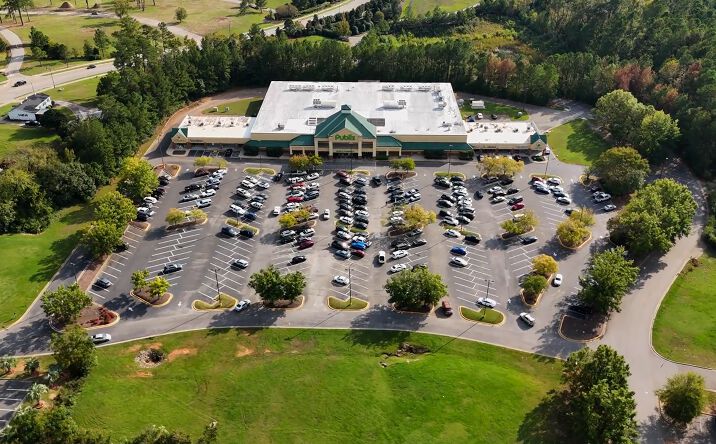 Pictures of Retail property located at 2816 Washington Rd, Augusta, GA 30909 for lease - image #1