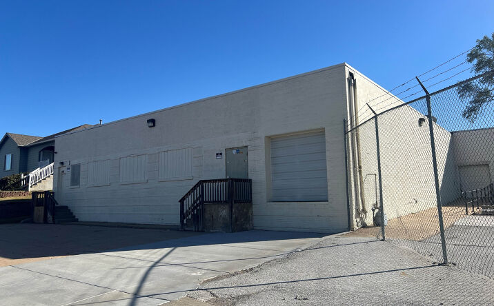 Pictures of Industrial property located at 1531 N 18th St, Omaha, NE 68110 for sales - image #1