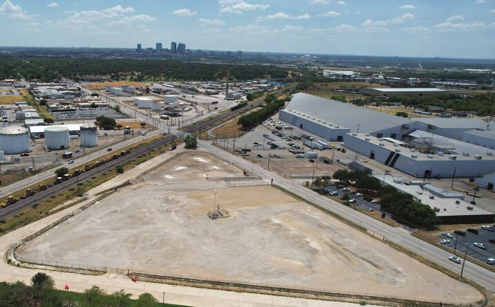 Pictures of Land property located at 3200 - 3300 N Sylvania Avenue, Fort Worth, TX 76111 for lease - image #1