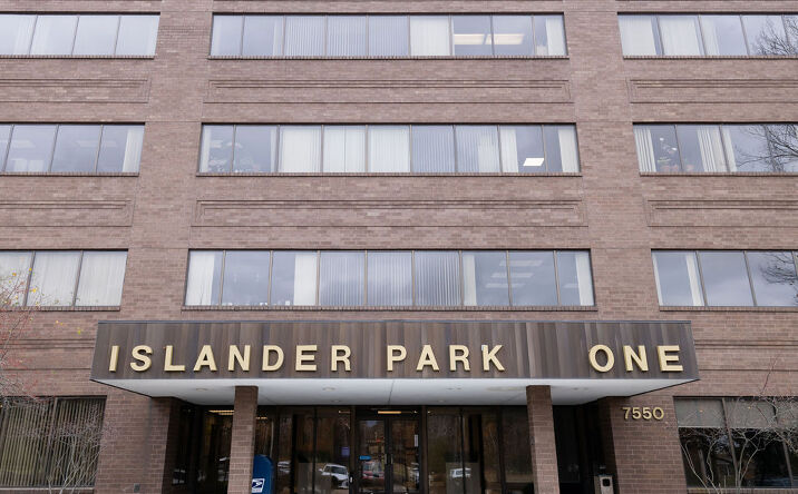 Pictures of Office property located at 7550 Lucerne Dr, Middleburg Heights, OH 44130 for lease - image #1