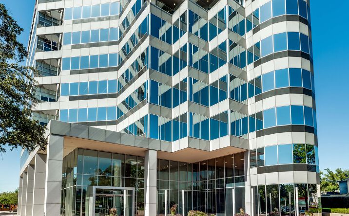 Pictures of Office property located at 3800 Maple Avenue, Dallas, TX 75219 for lease - image #1