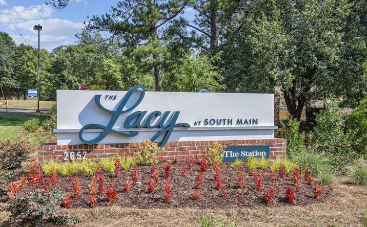 Pictures of Retail, Office property located at 2652 S Main St, Kennesaw, GA 30144 for lease - image #1