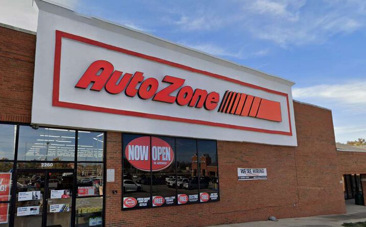 Pictures of Retail property located at 2424 Eastern Blvd, Montgomery, AL 36117 for lease - image #1