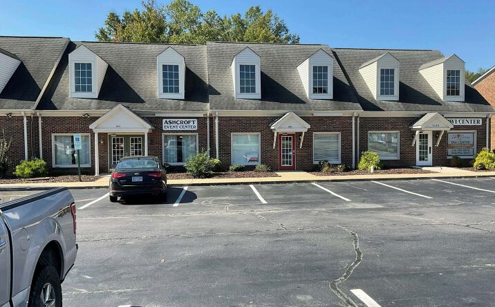 Pictures of Office property located at 1417 Freeway Dr, Reidsville, NC 27320 for lease - image #1