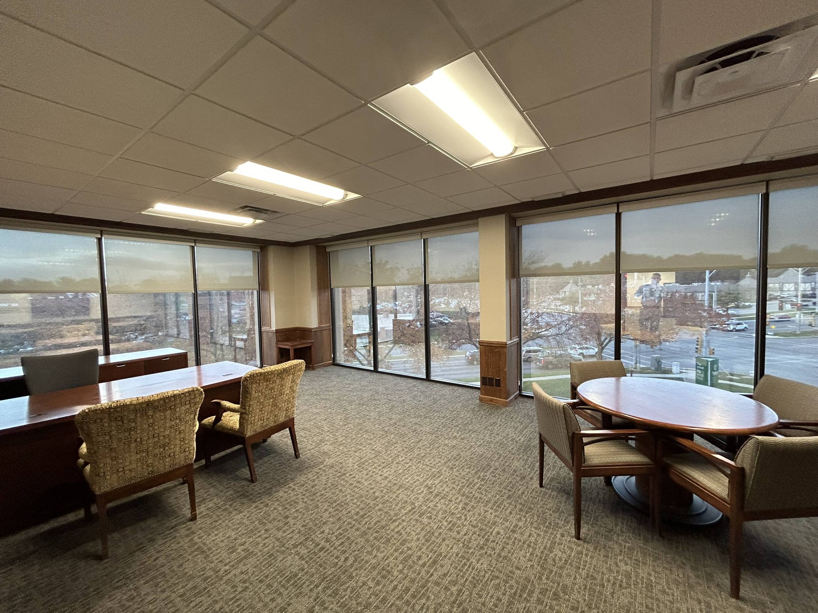 4650 College Blvd, Leawood, KS 66211