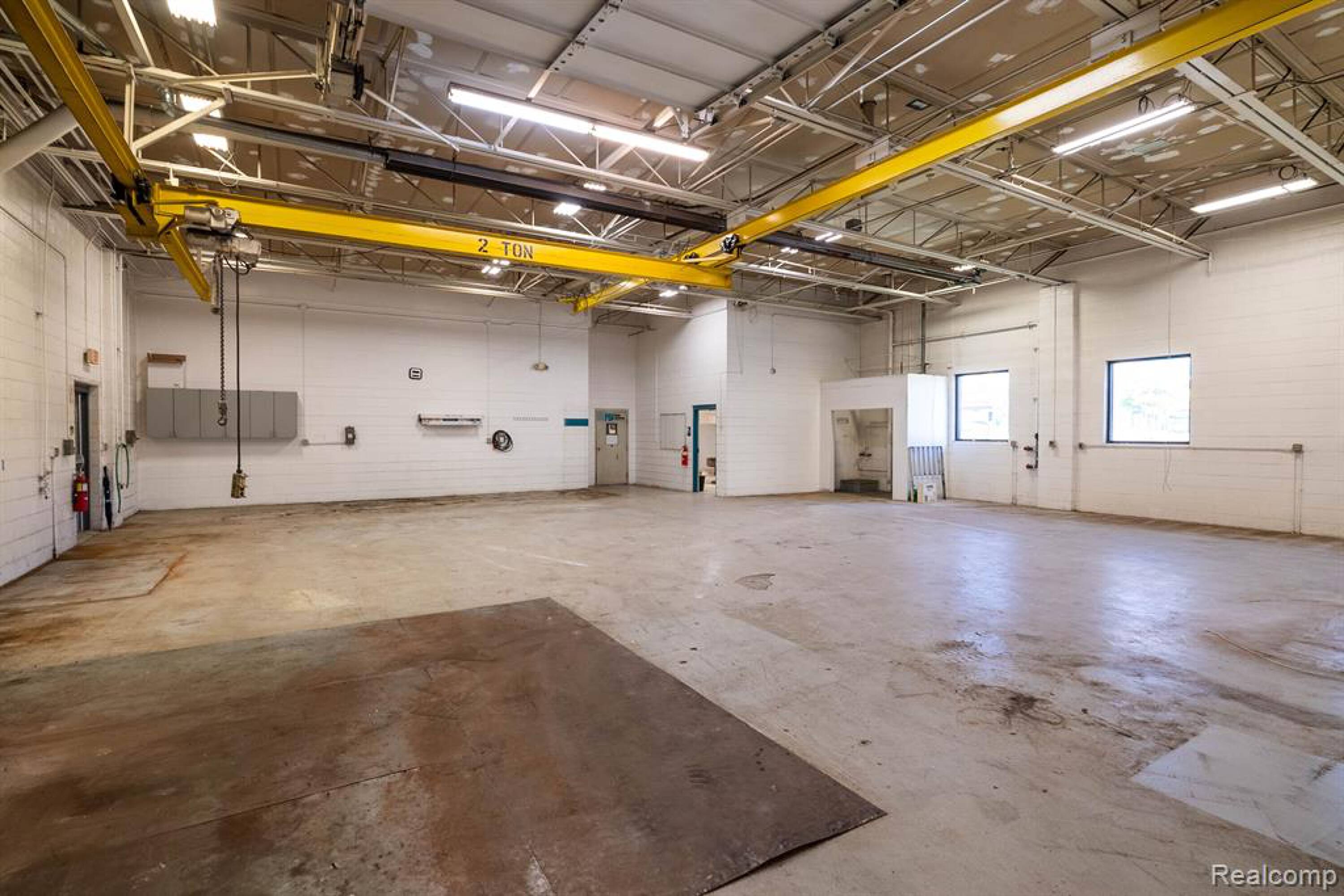 6256 N Telegraph Rd, Dearborn Heights, MI 48127