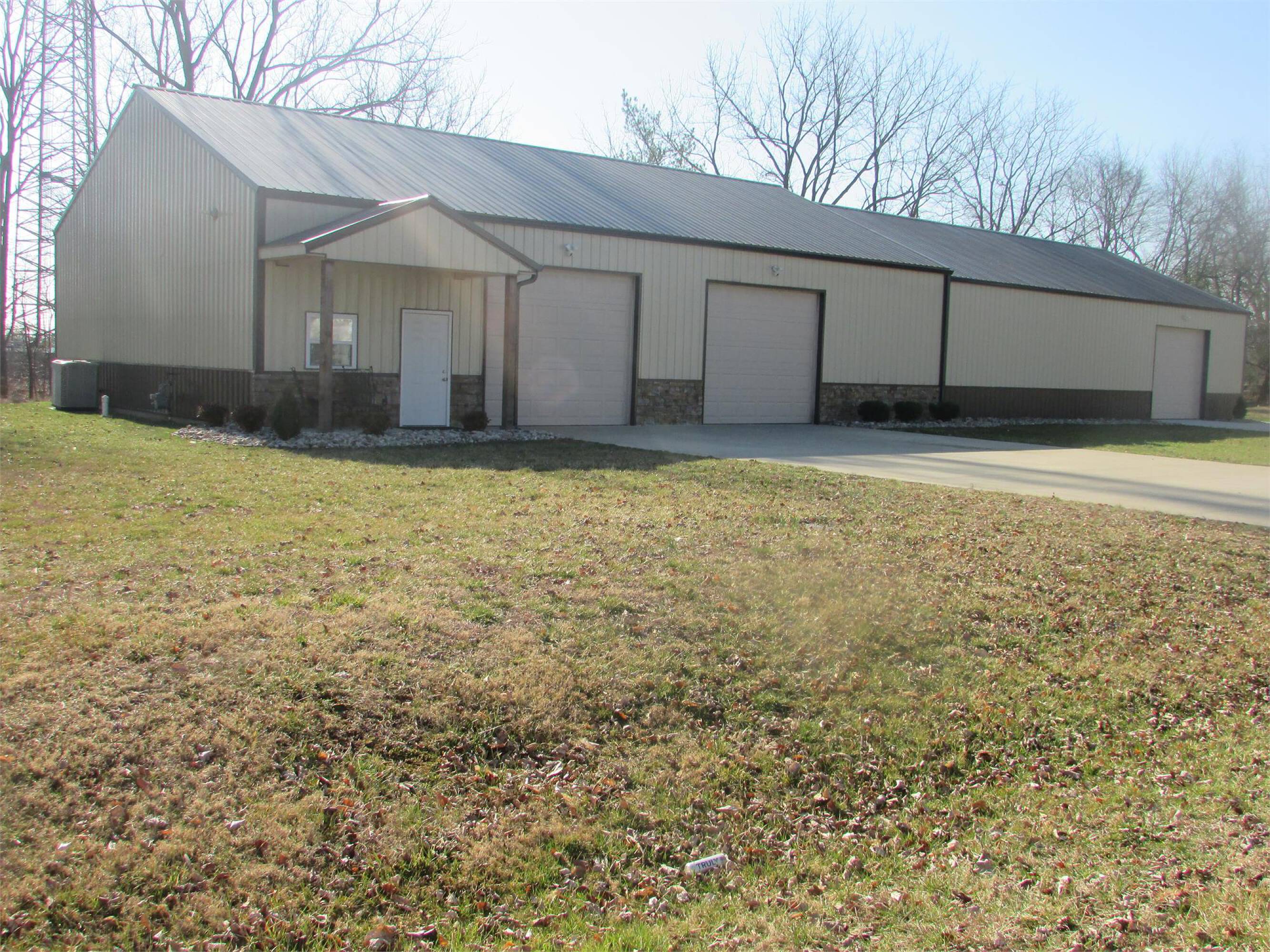 54 Woodland Way, Cecilia, KY 42724