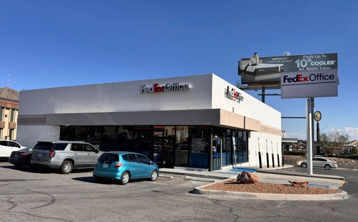 Pictures of Retail property located at 4190 N Mesa St, El Paso, TX 79902 for lease - image #1