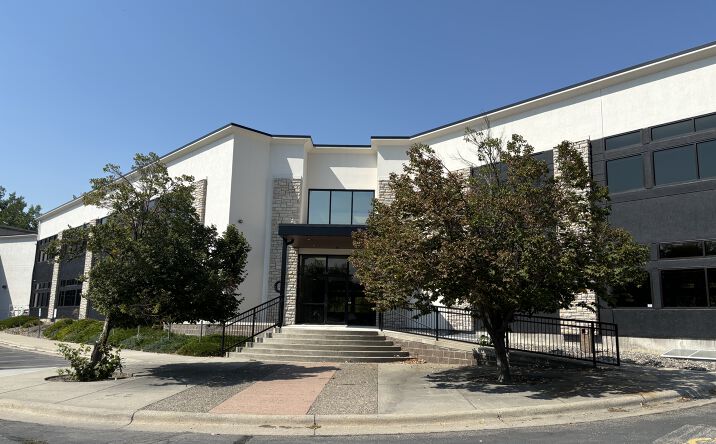 Pictures of Office property located at 2075 Overland Ave Garden Level, Billings, MT 59102 for lease - image #1