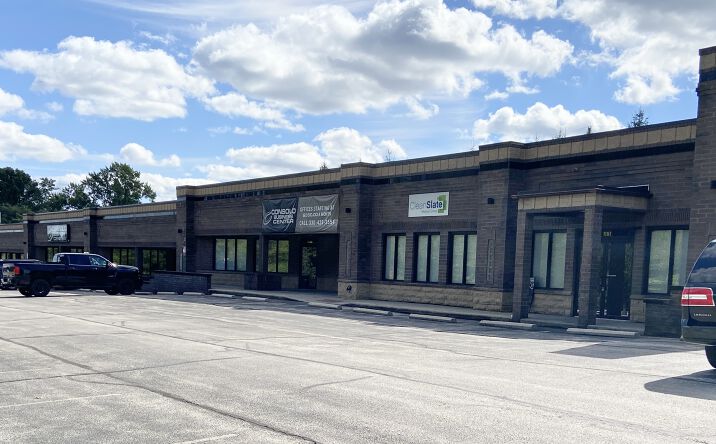 Pictures of Office property located at 1013 Rockside Rd, Parma, OH 44134 for lease - image #1