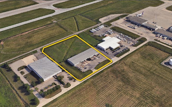 Pictures of Industrial property located at 3599 Concorde Dr, Vandalia, OH 45377 for lease - image #1
