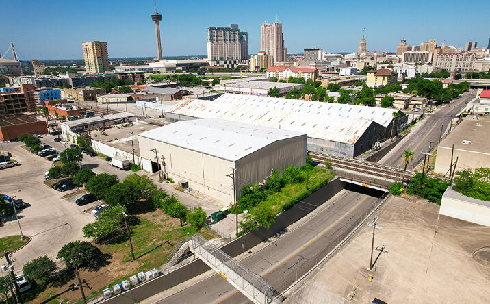Pictures of Industrial property located at 120 Eda St, San Antonio, TX 78202 for lease - image #1