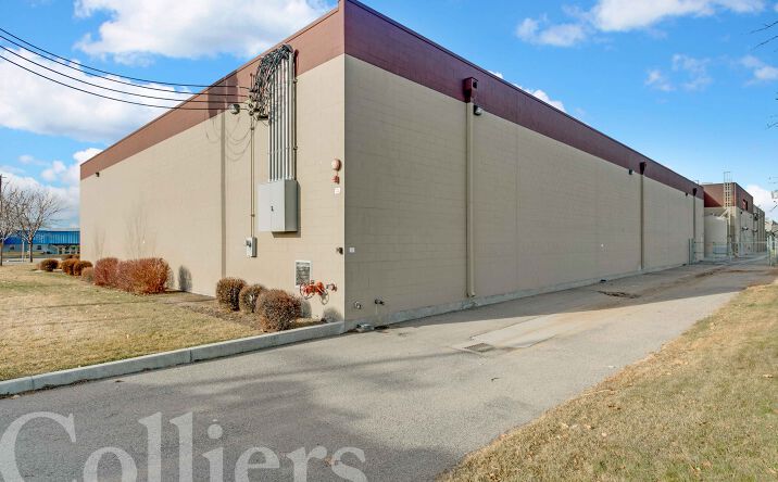 Pictures of Industrial property located at 11193 W Emerald St, Boise, ID 83713 for sales - image #1