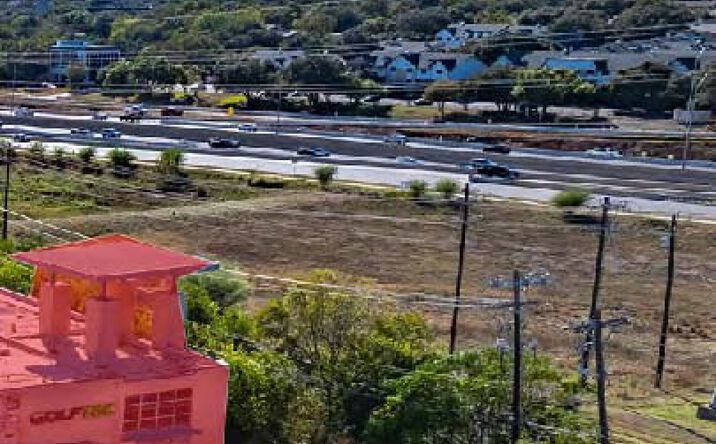 Pictures of Retail property located at 3301 Steck Avenue, Austin, TX 78757 for lease - image #1