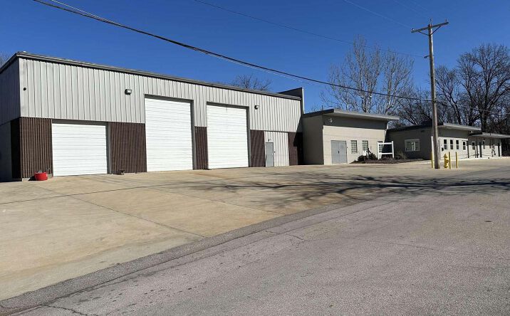 Pictures of Office, Industrial property located at 455 E Clinton Pl, Kirkwood, MO 63122 for lease - image #1