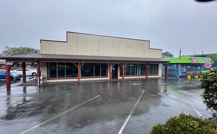 Pictures of Retail, Land property located at 3008 Broadway Street, Eureka, CA 95501 for sales - image #1