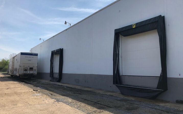 Pictures of Industrial property located at 1100 E Pkwy S, Memphis, TN 38114 for lease - image #1
