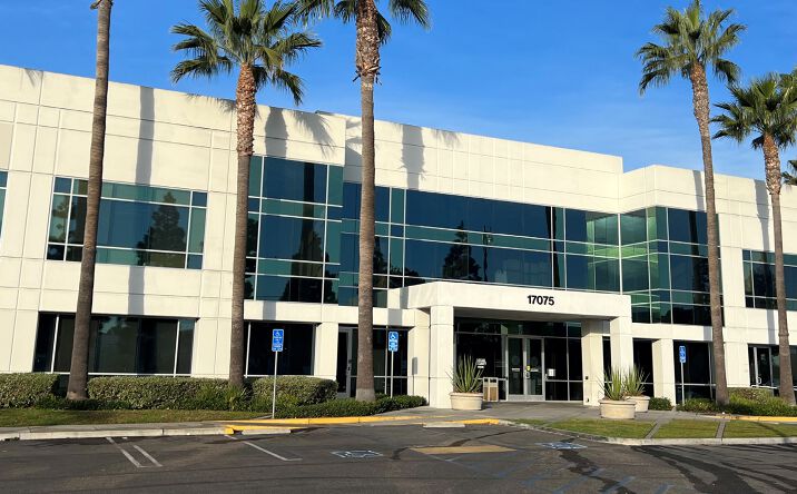 Pictures of Retail, Office property located at 17075 Newhope St, Fountain Valley, CA 92708 for lease - image #1