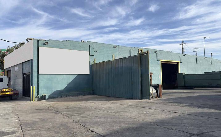 Pictures of Industrial property located at 526 S Alameda St, Los Angeles, CA 90013 for lease - image #1