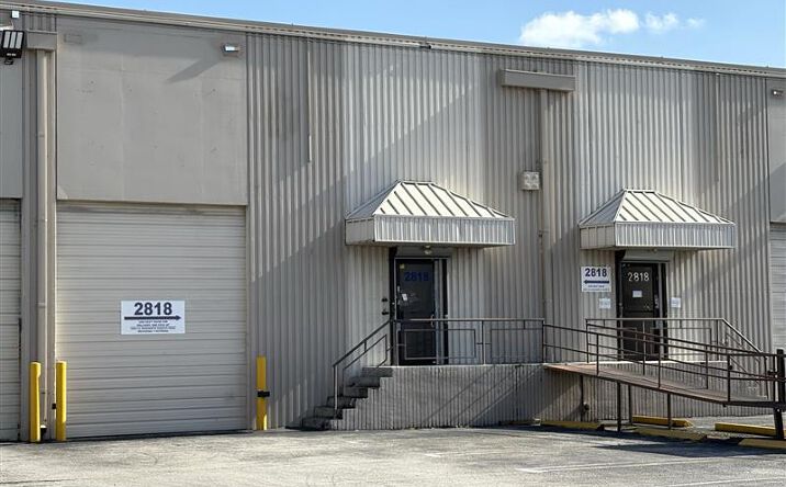 Pictures of Industrial property located at 2818 NW 72nd Ave, Miami, FL 33122 for lease - image #1