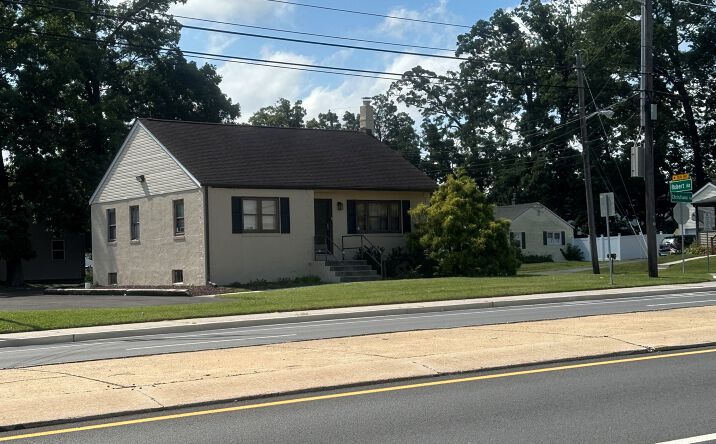 Pictures of Retail, Office property located at 193 Christiana Rd, New Castle, DE 19720 for lease - image #1