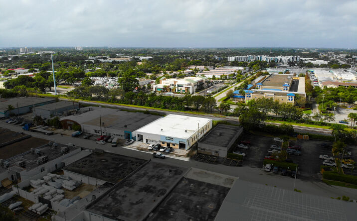 Pictures of Industrial property located at 3031 NE 12th Ter, Oakland Park, FL 33334 for lease - image #1
