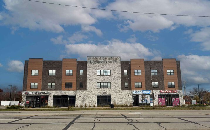 Pictures of Retail, Office property located at 1420 1st Ave NE, Cedar Rapids, IA 52402 for lease - image #1