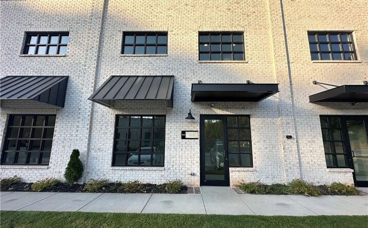 Pictures of Office property located at 6110 McFarland Station Drive Unit 803, Alpharetta, GA 30004 for lease - image #1