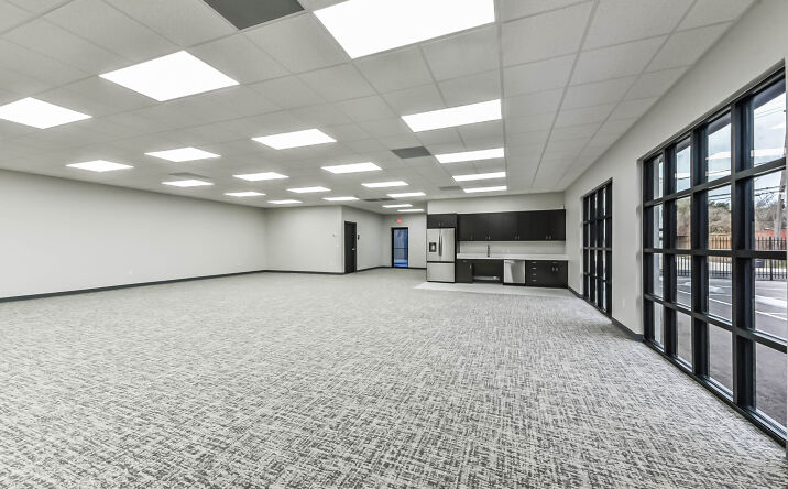 Pictures of Office, Special Purpose, Retail property located at 4608 Nolda St, Houston, TX 77007 for lease - image #1