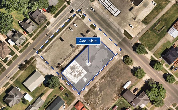 Pictures of Retail property located at 113 E Main St, Jackson, OH 45640 for sales - image #1