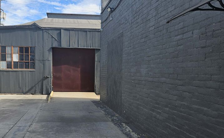 Pictures of Retail, Industrial, Special Purpose property located at 5993 S St Andrews Pl, Los Angeles, CA 90047 for lease - image #1