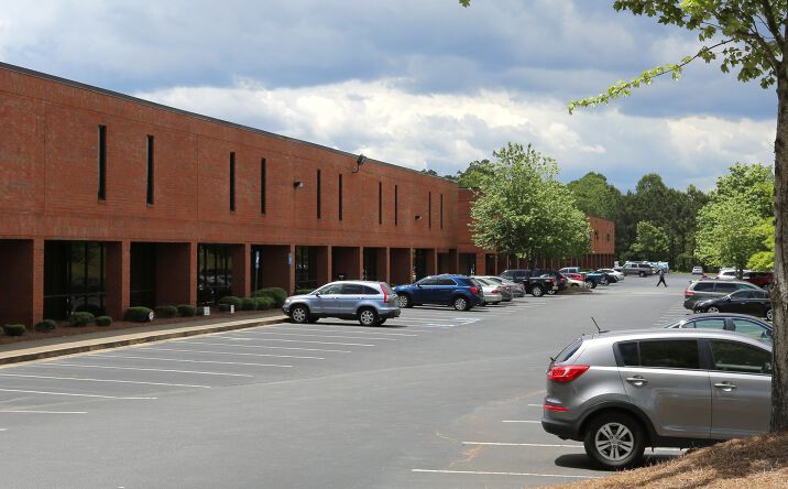 Pictures of Office property located at 110 Londonderry Ct, Woodstock, GA 30188 for lease - image #1