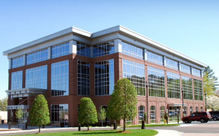 Pictures of Office property located at 2034 Hamilton Pl Blvd, Chattanooga, TN 37421 for lease - image #1