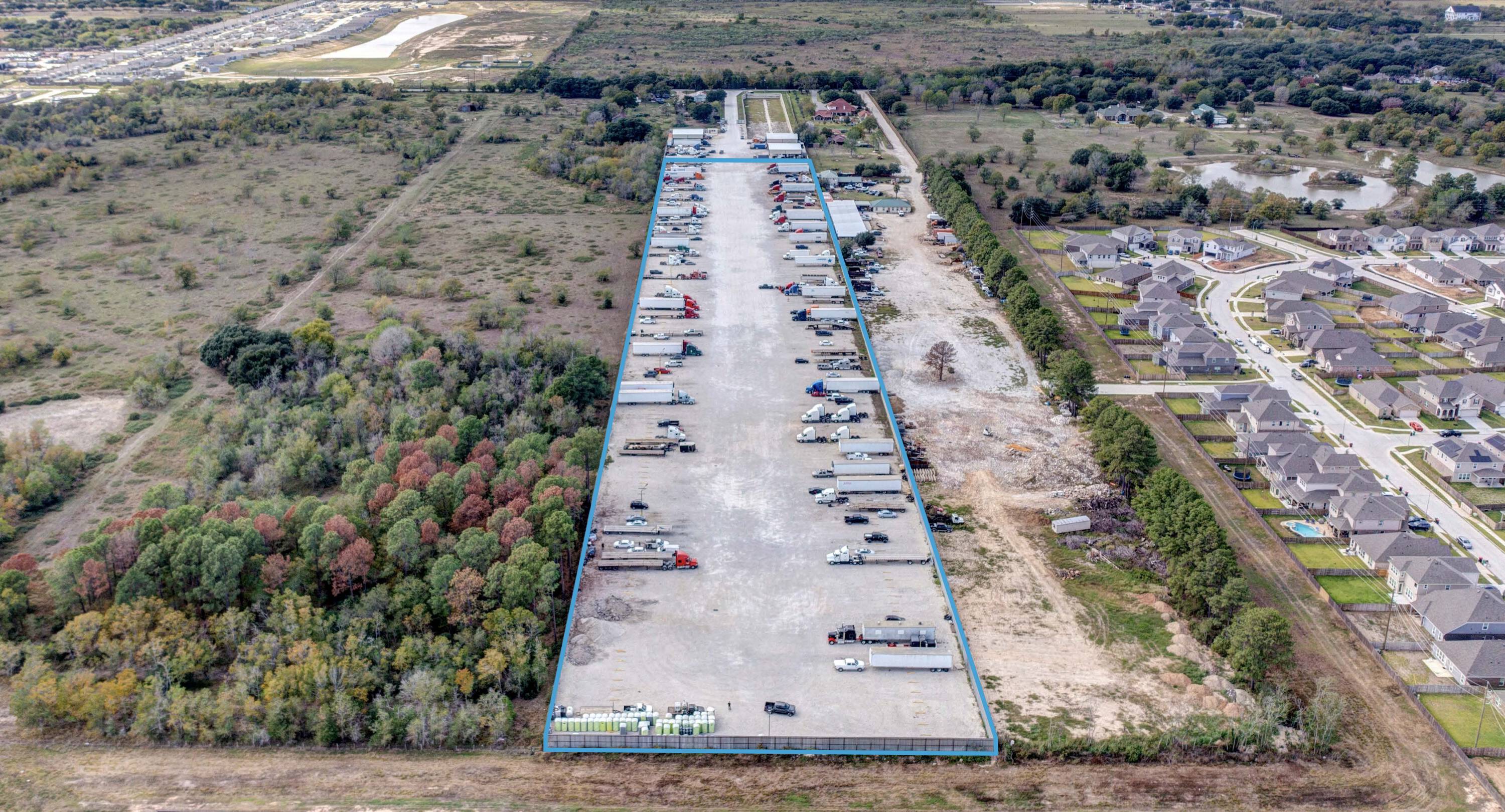 10.7-Acre Outdoor Storage Yard