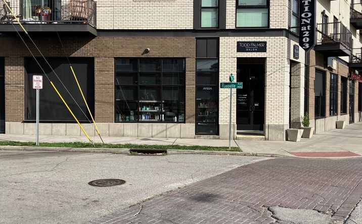 Pictures of Retail property located at 203 E Main St, Chattanooga, TN 37408 for lease - image #1