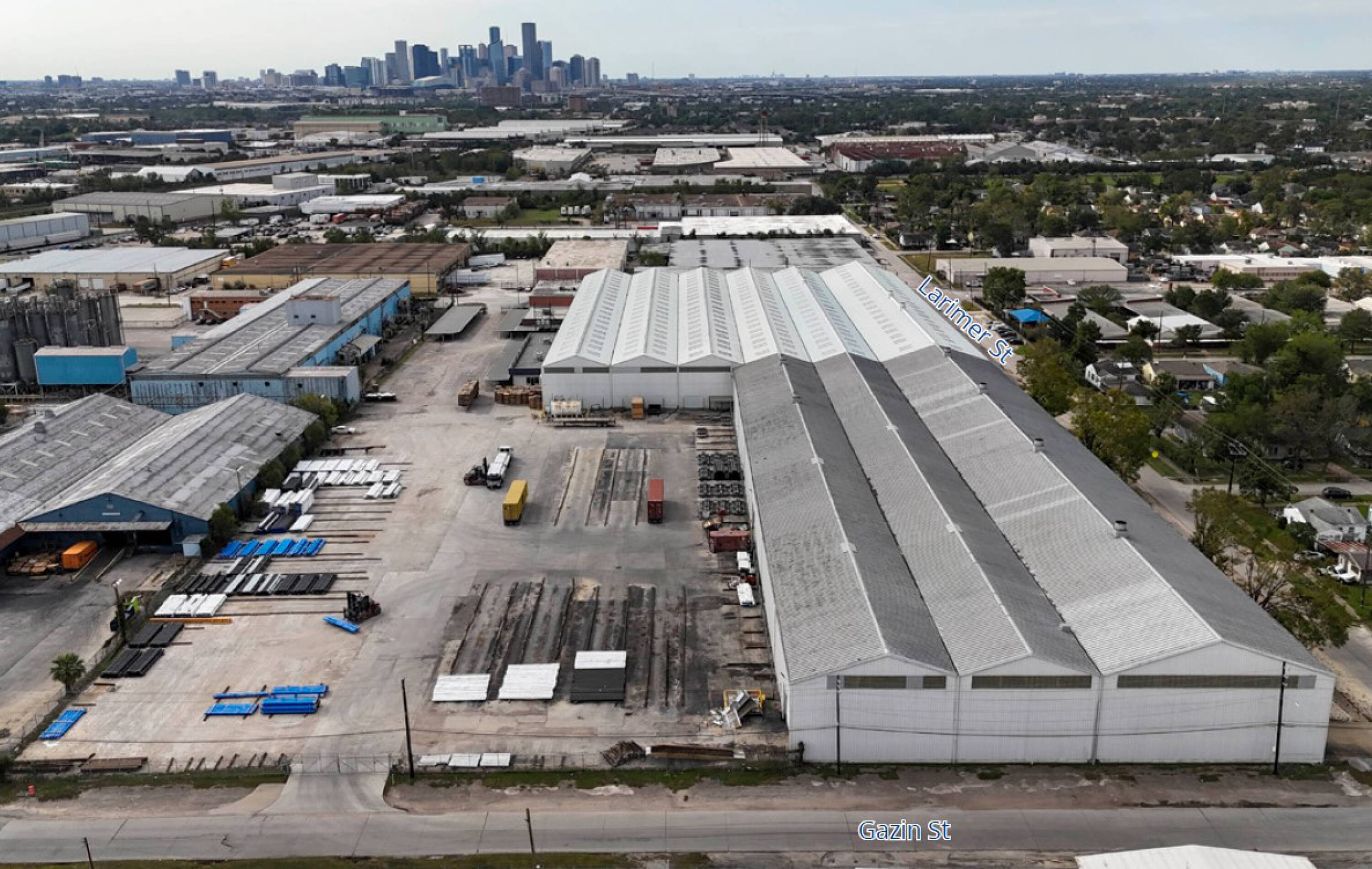 ±258,450 SF Crane-Served Warehouse