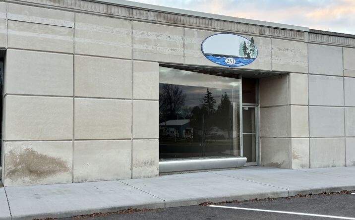 Pictures of Retail, Office property located at 251 Market Ave, Port Edwards, WI 54469 for lease - image #1
