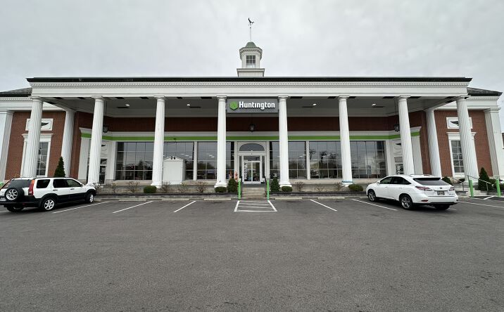 Pictures of Office property located at 5 W North St, Springfield, OH 45504 for lease - image #1