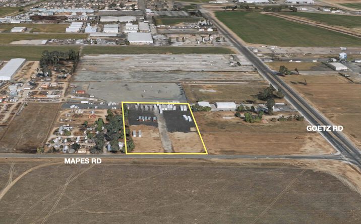 Pictures of Land property located at 190 Mapes Rd, Perris, CA 92570 for lease - image #1