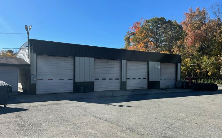 Pictures of Retail property located at 585 Railroad Dr, Stroudsburg, PA 18360 for lease - image #1