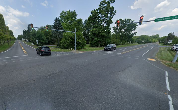 Pictures of Retail, Office, Land property located at 3519 Preston Ln, Center Valley, PA 18034 for lease - image #1