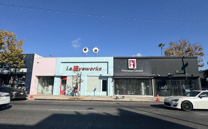 Pictures of Retail property located at 7405 Melrose Ave, Los Angeles, CA 90046 for lease - image #1