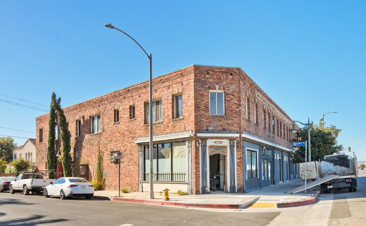Pictures of Retail property located at 4732-4742 W Washington Blvd, Los Angeles, CA 90016 for lease - image #1