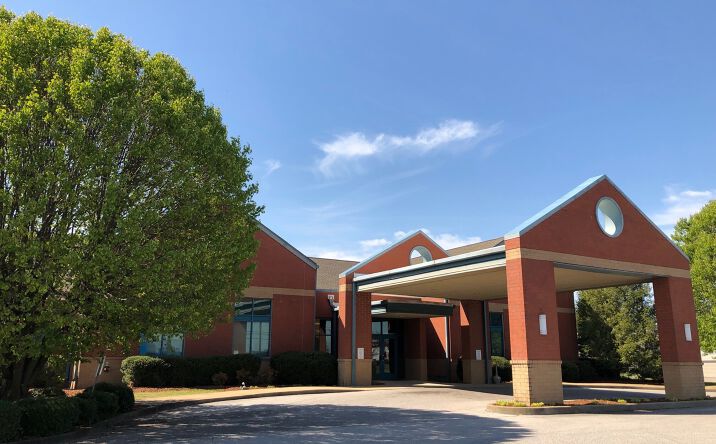 Pictures of Office, Special Purpose property located at 2121 N Locust Ave, Lawrenceburg, TN 38464 for lease - image #1