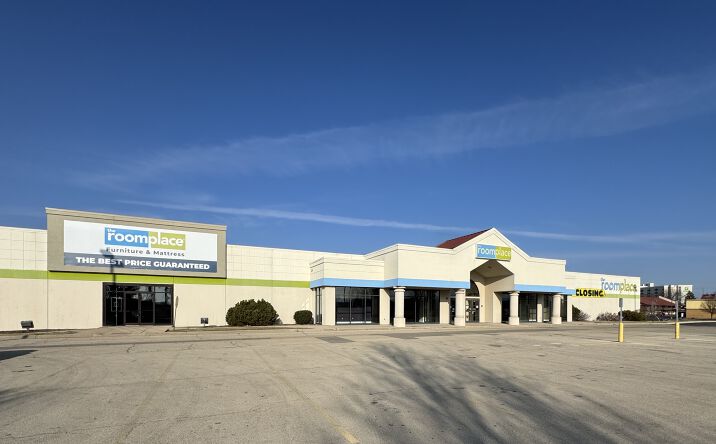 Pictures of Retail, Office property located at 7340 E State St, Rockford, IL 61108 for lease - image #1