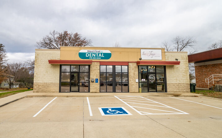 Pictures of Retail, Office property located at 1421 W 1st St, Cedar Falls, IA 50613 for lease - image #1